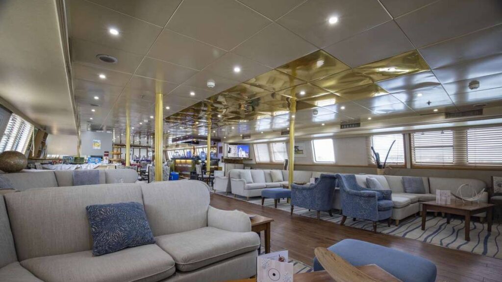 Pegasos yacht interior