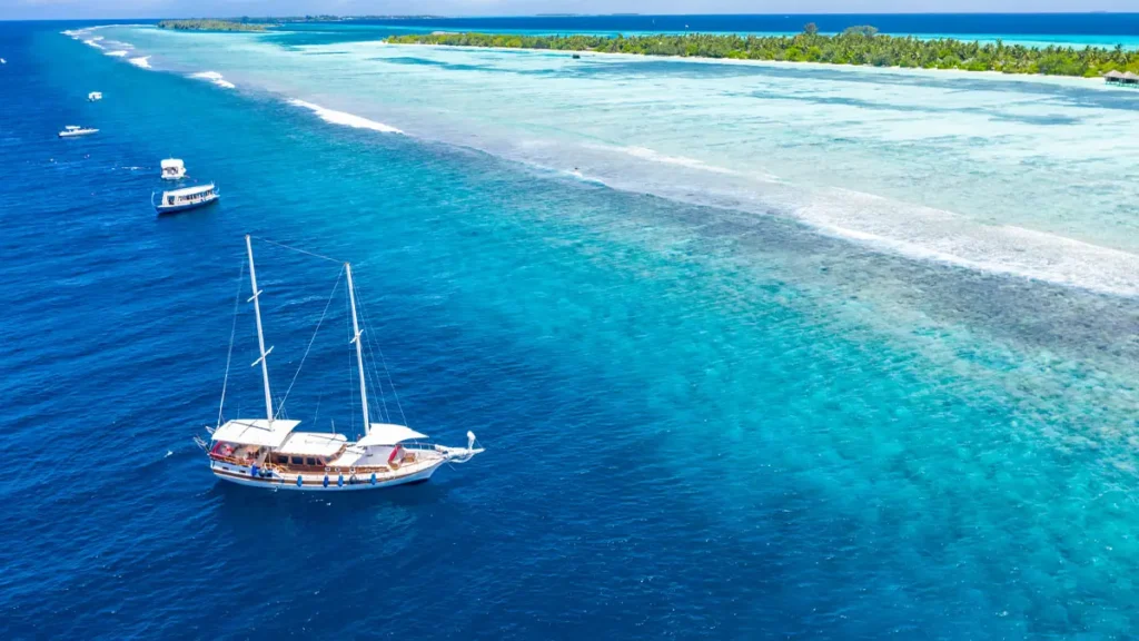 Chartering a yacht in the Maldives