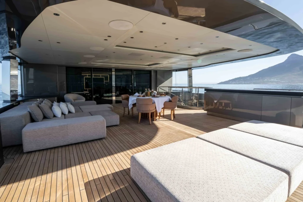 Aft deck dining area aboard M/Y Salt