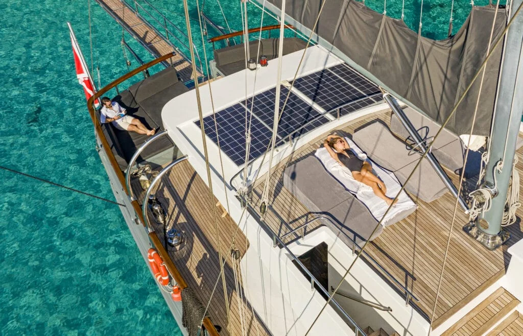 Sundeck lounge aboard Virtuoso