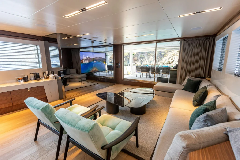 Main salon aboard Zeemar